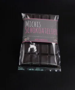 Tafel aus 100% Criollo-Kakao, vegan und herb – handgefertigt in Michis Schokoatelier in Frankfurt.