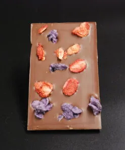Orangenlade (29% Kakaoanteil) mit getrockneten Rosenblüten & Pistazien, 90g – Ansicht 37 – Michis Schokoatelier