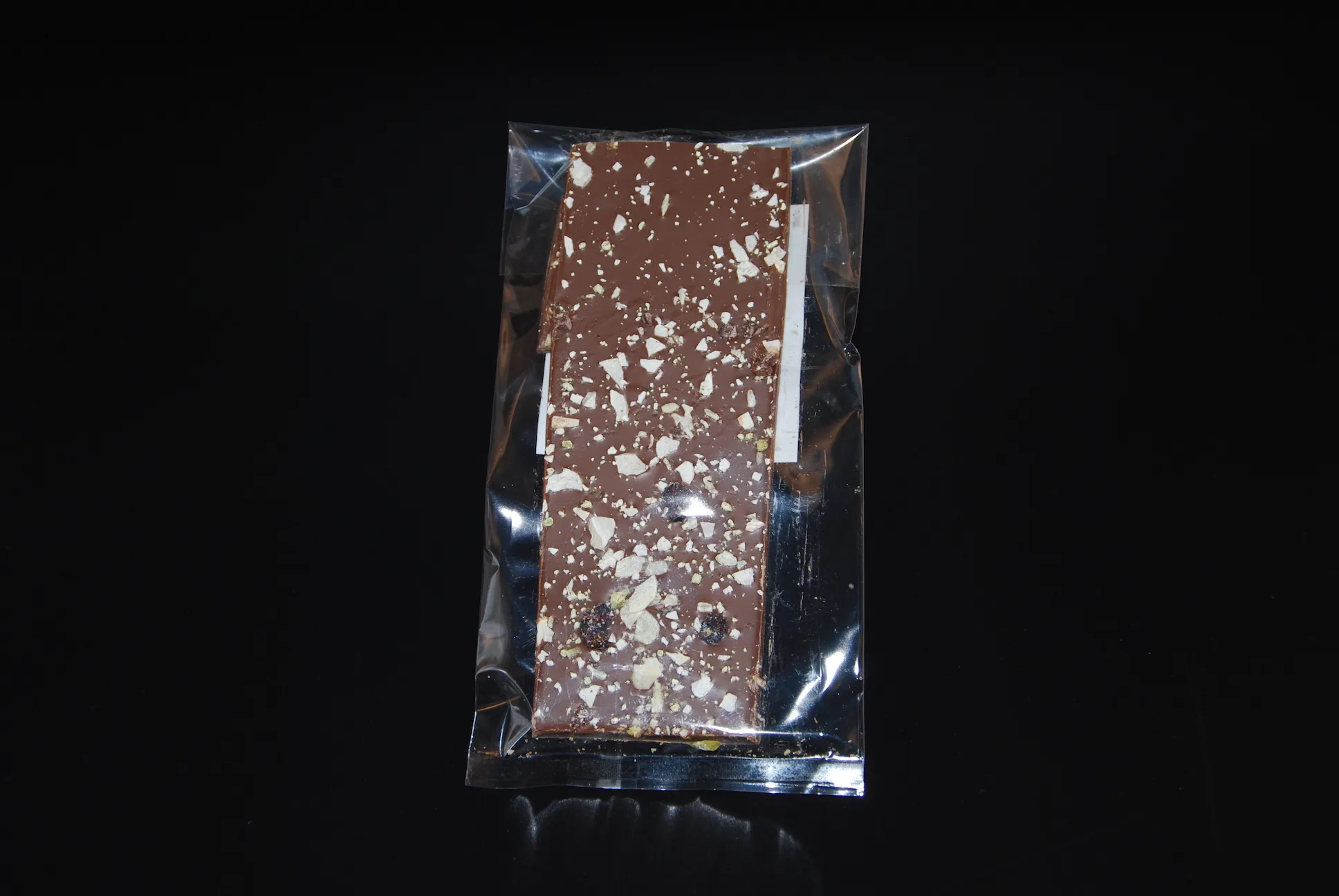 Costa Rica-Bruch (40% Kakaoanteil) mit Nussmischung, 50g