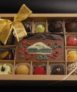 Alternative view of Geschenkschachtel mit 14 Pralinen + Minitäfelchen individuell