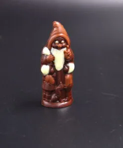 Nikolaus mit verschiedenen Schokoladen