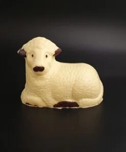 Oster-Lamm aus weißer Schokolade