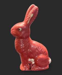 Nostalgischer veganer Osterhase aus Erdbeerlade, handgegossene Erdbeer-Schokolade, 100 g aus Michis Schokoatelier
