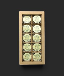 Geschenkschachtel mit 10 (Logo-) Pralinen (mind. 10 Schachteln) – Michis Schokoatelier