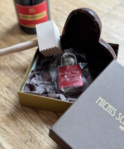 Alternative view of Love Box