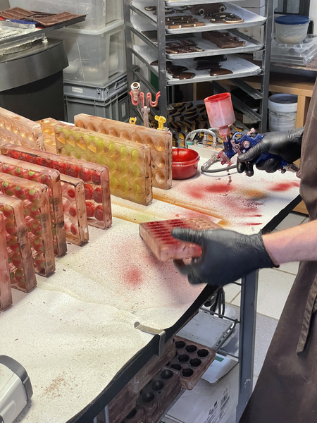 Schokolade mit Airbrush gestalten